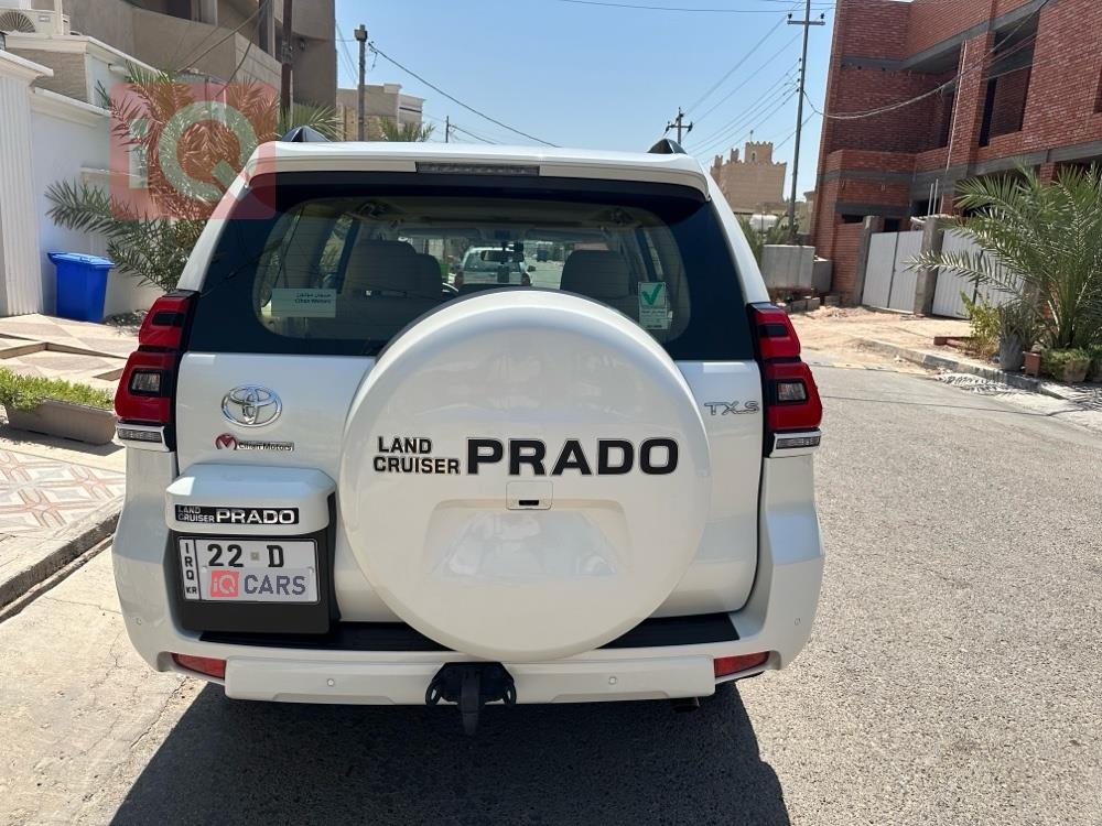 تۆیۆتا لاندكروزر پرادۆ